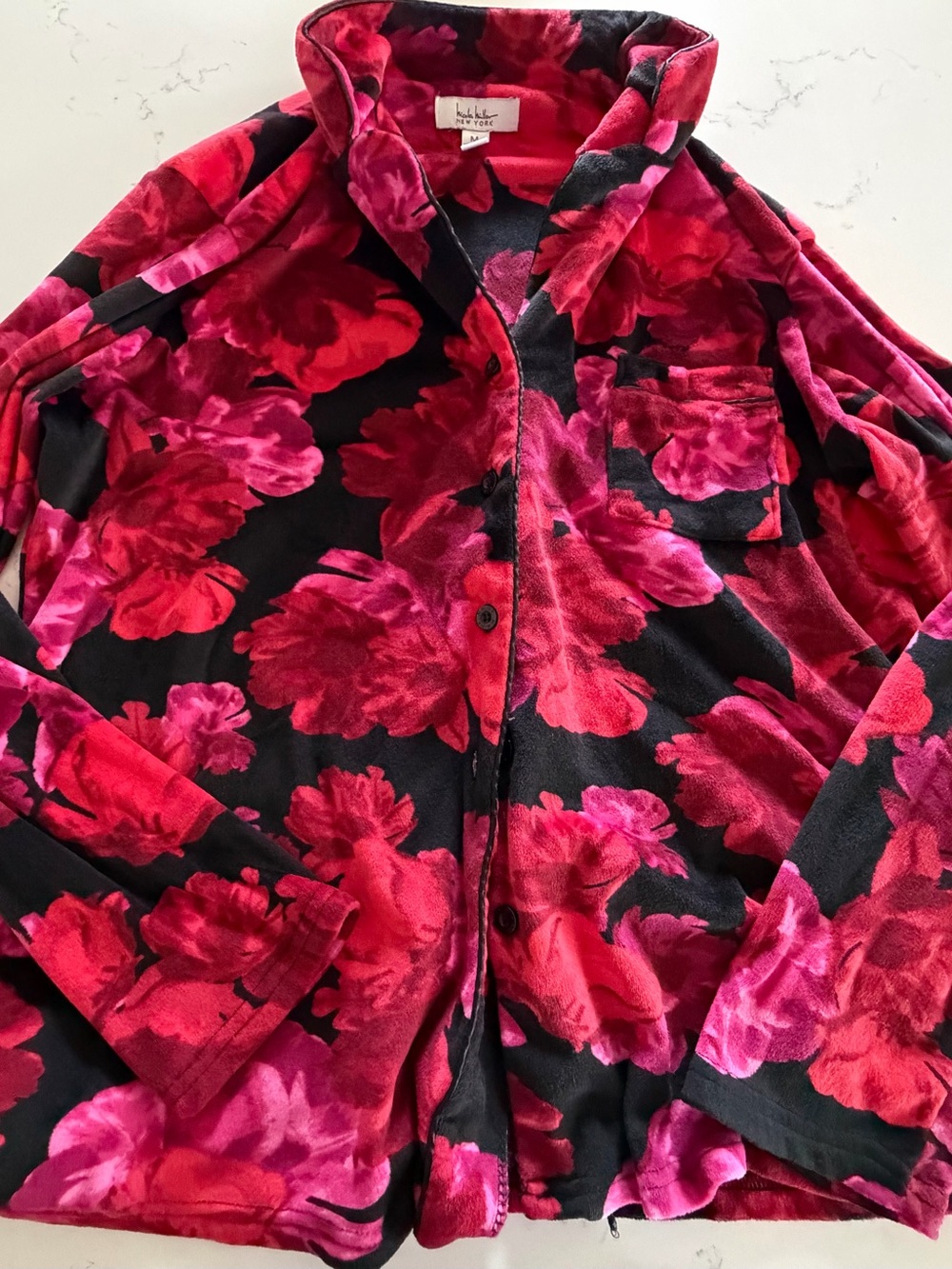 Floral Plush Button-Front Pajama Top in Black and Red - NICOLA